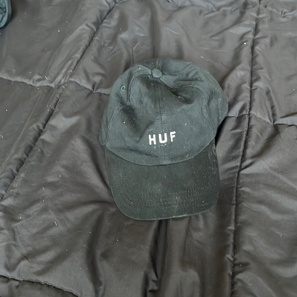 Black baseball huf hat